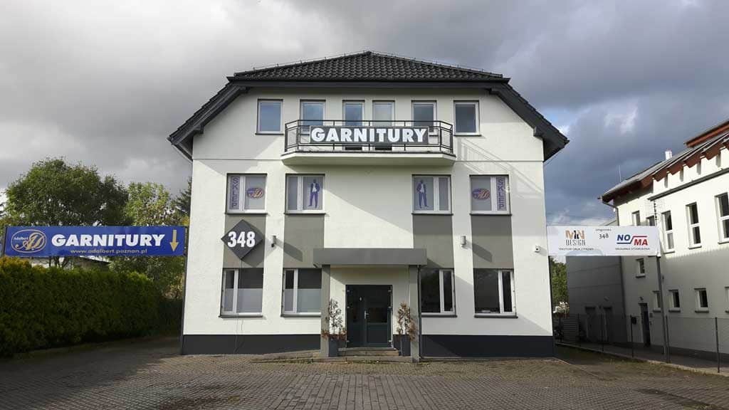 Zakład produkcji odzieży męskiej ADALBERT, głogowska 348 Poznań. Sprzedaż hurtowa i sklep z garniturami, marynarkami, koszulami, spodniami