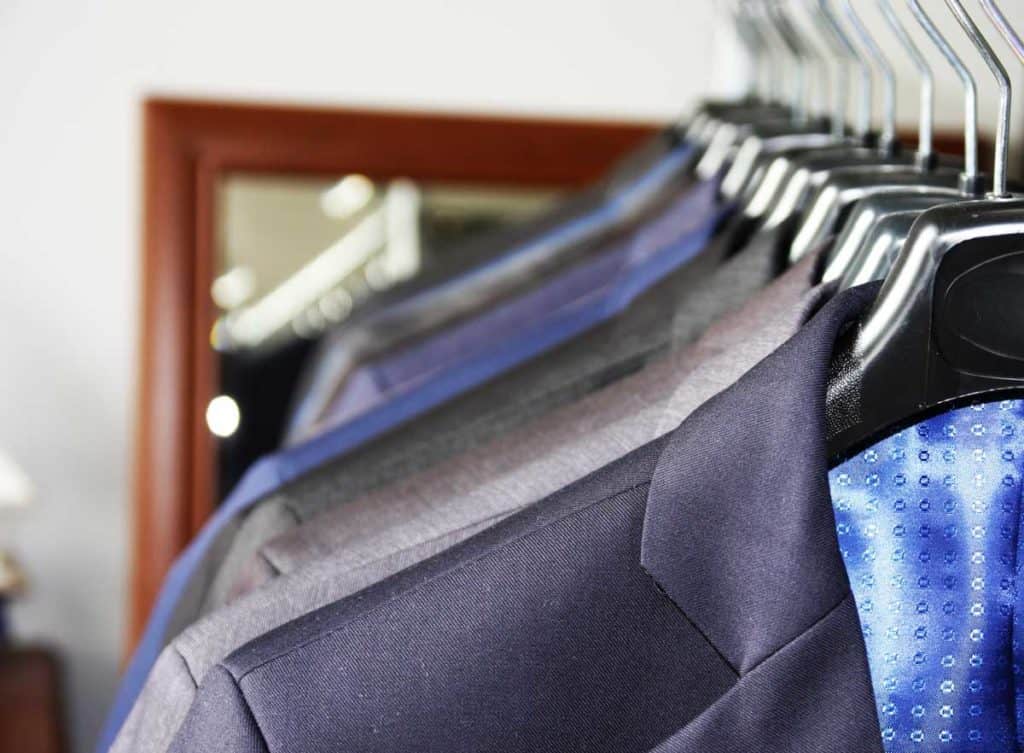 tanie garnitury poznań, sklep z garniturami poznań, producent garniturów i marynarek męskich adalbert